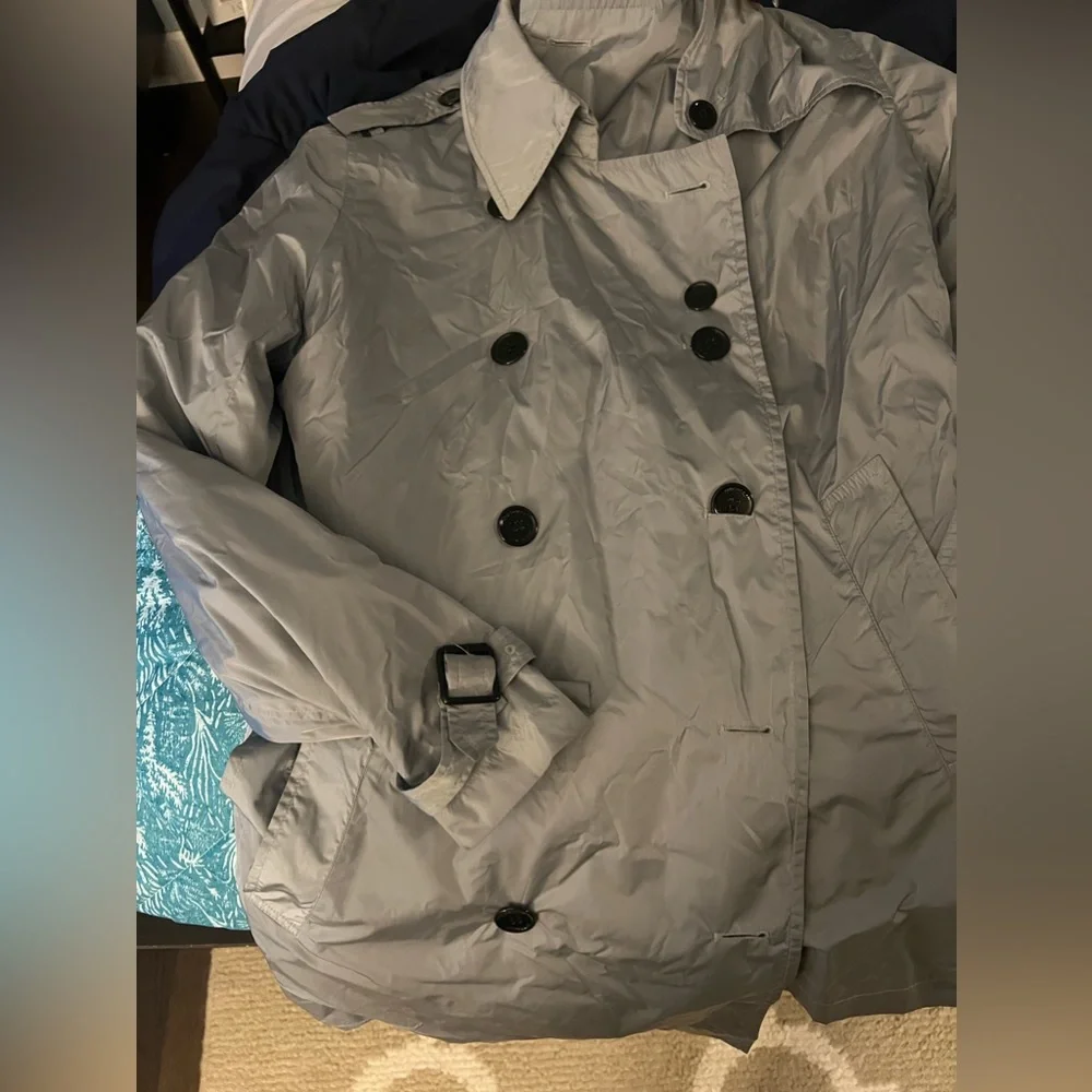 Burberry rain jacket - Picture 8 of 12
